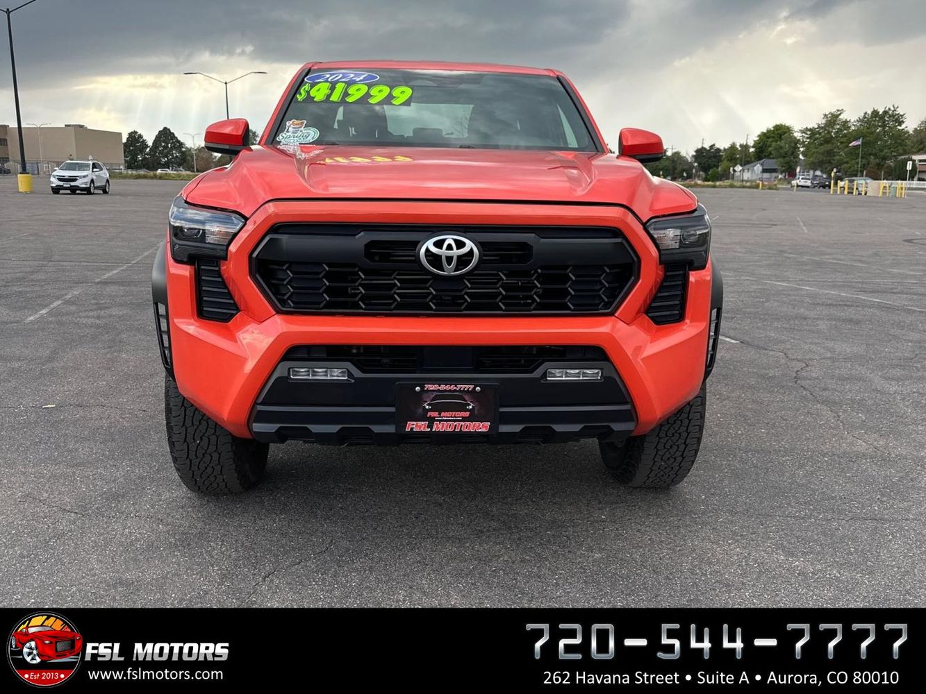 2024 Toyota Tacoma TRD Off-Road photo 3