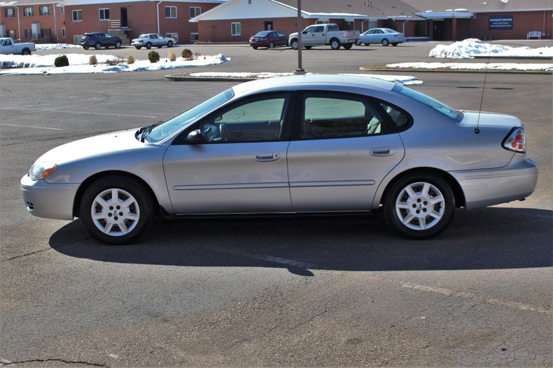 Ford taurus 2006