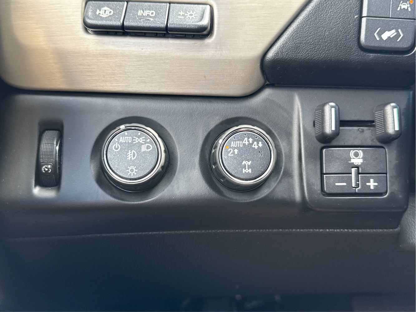 2018 Gmc Yukon XL Denali photo 32