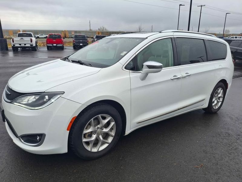 2019 Chrysler Pacifica Limited