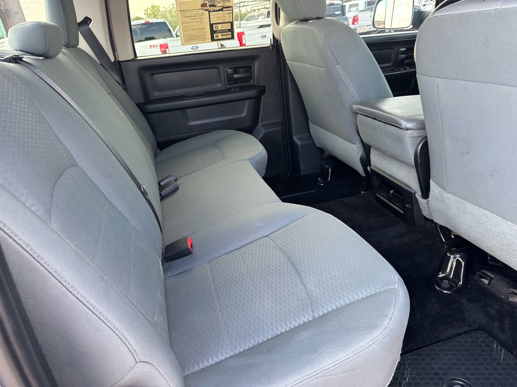 2015 Ram 2500 Tradesman photo 25