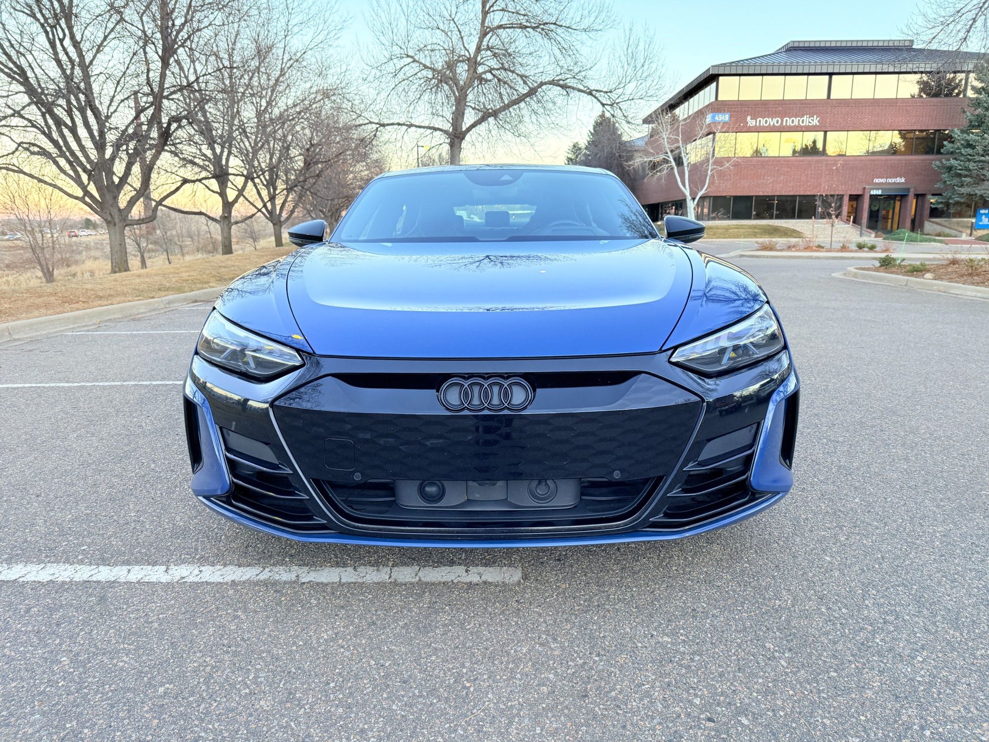 2022 Audi e-tron GT Premium Plus photo 4