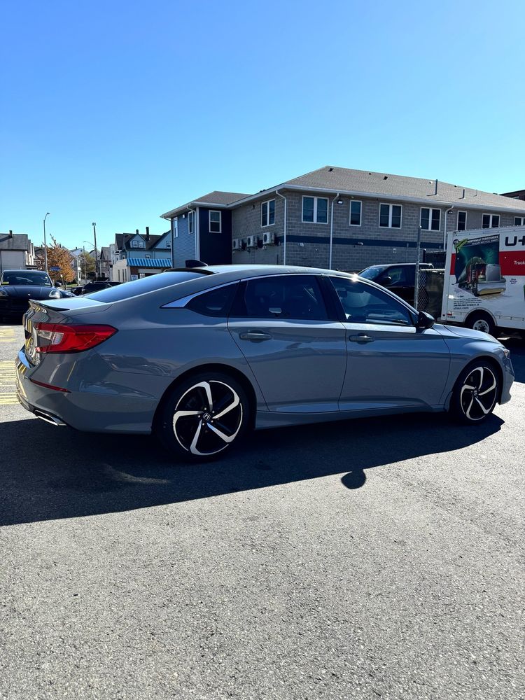 2021 Honda Accord Sport 2.0T photo 4