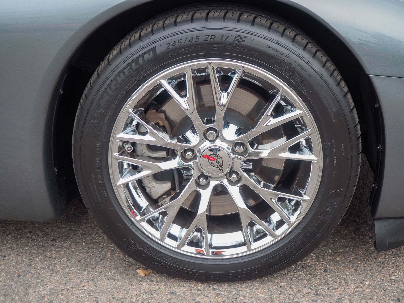 2003 Chevrolet Corvette 32