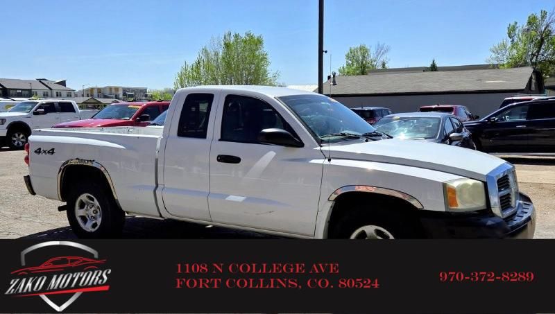 2005 Dodge Dakota ST