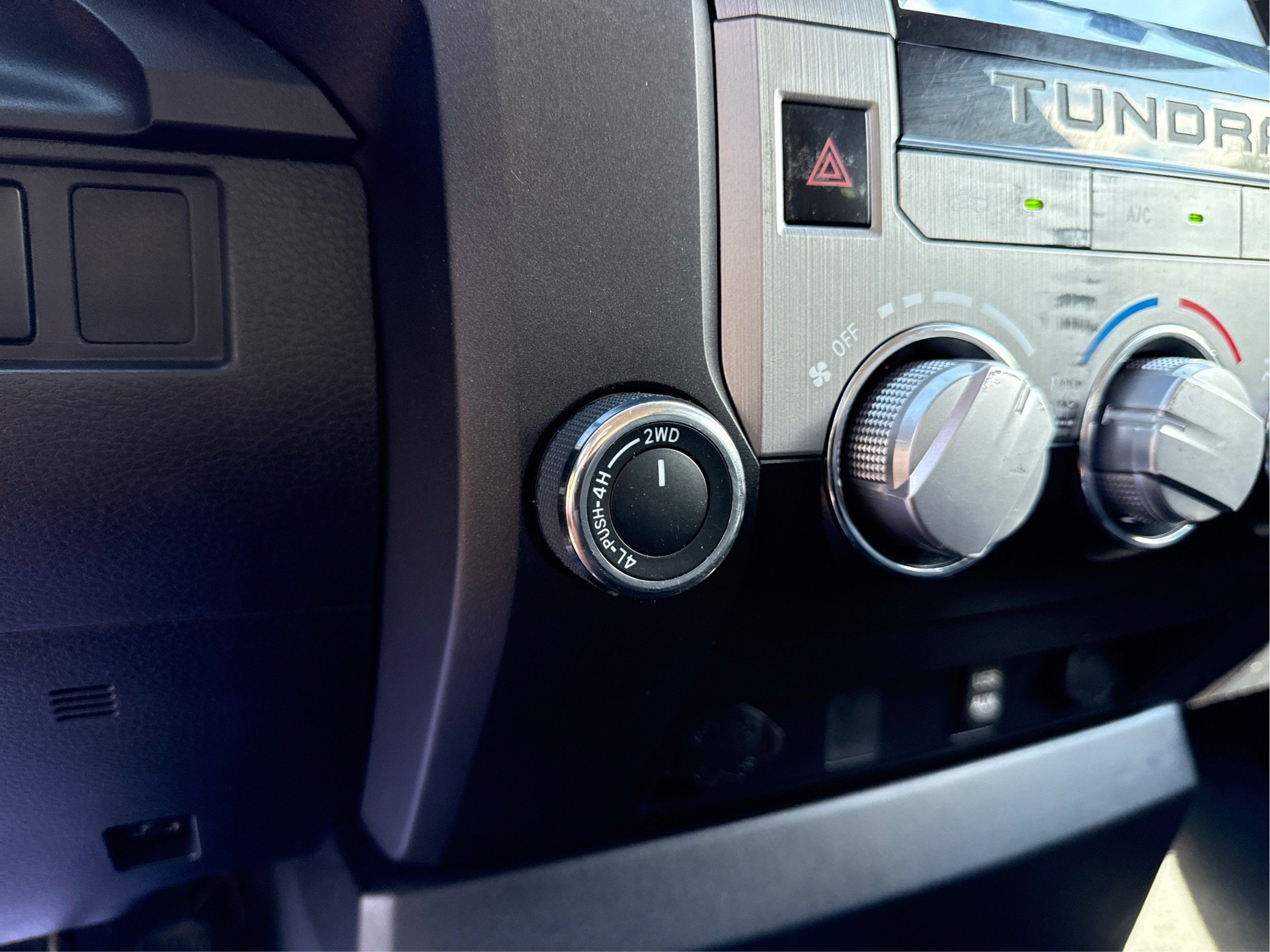 2014 Toyota Tundra SR - Photo 31