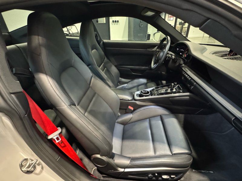 2020 Porsche 911 Carrera 4S, photo 14