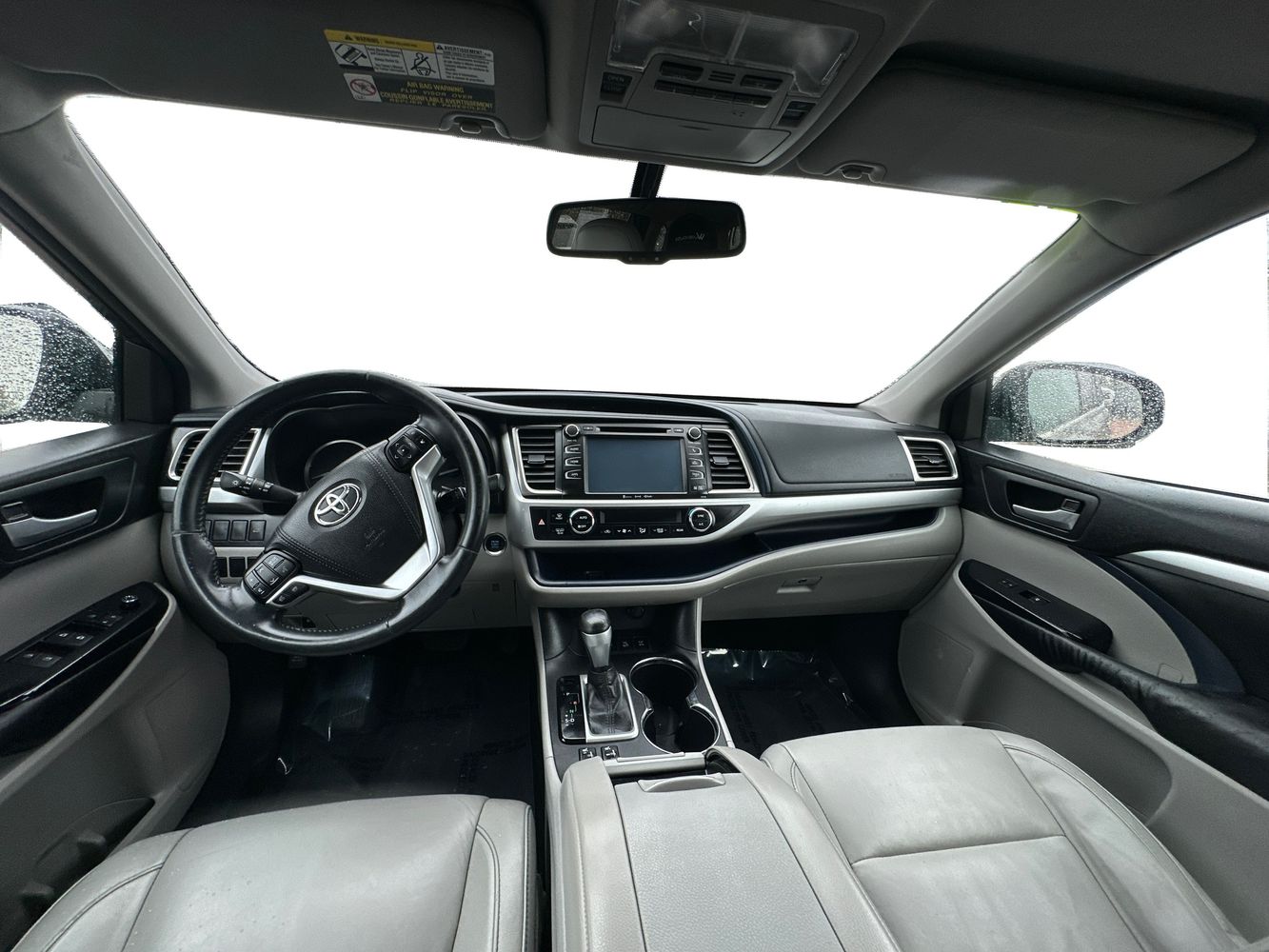 2016 Toyota Highlander XLE photo 11