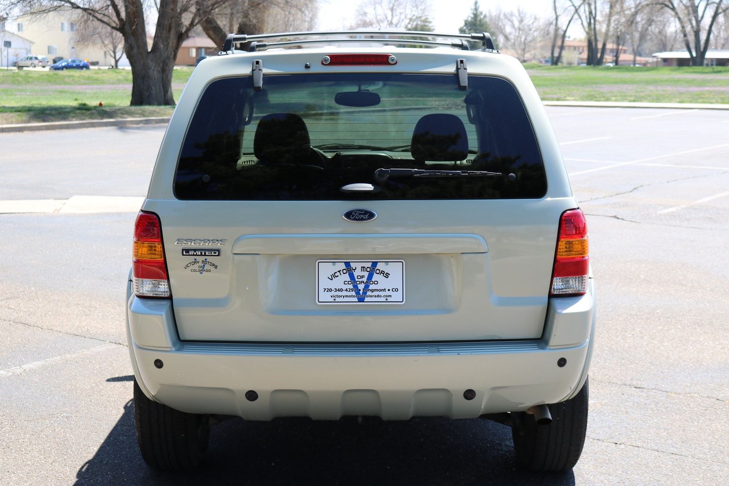 2004 Ford Escape Limited | Victory Motors of Colorado