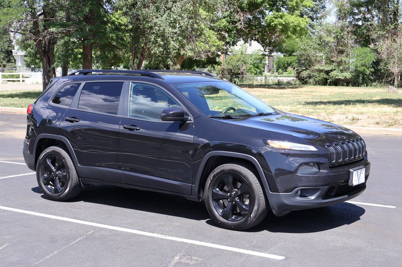 2016 Jeep Cherokee Latitude | Victory Motors of Colorado