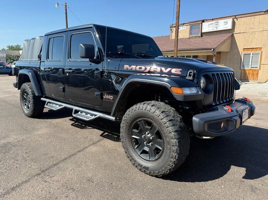 2022 Jeep Gladiator Mojave's photo