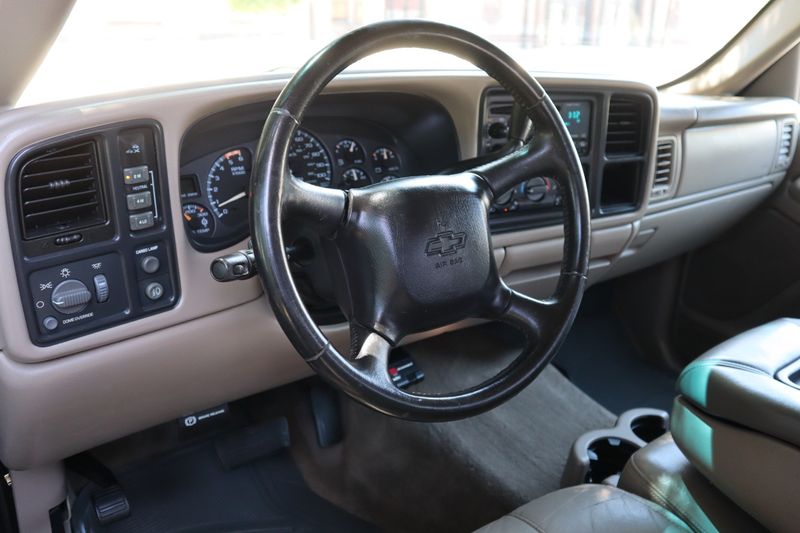 2002 Chevrolet Silverado 2500HD Photos