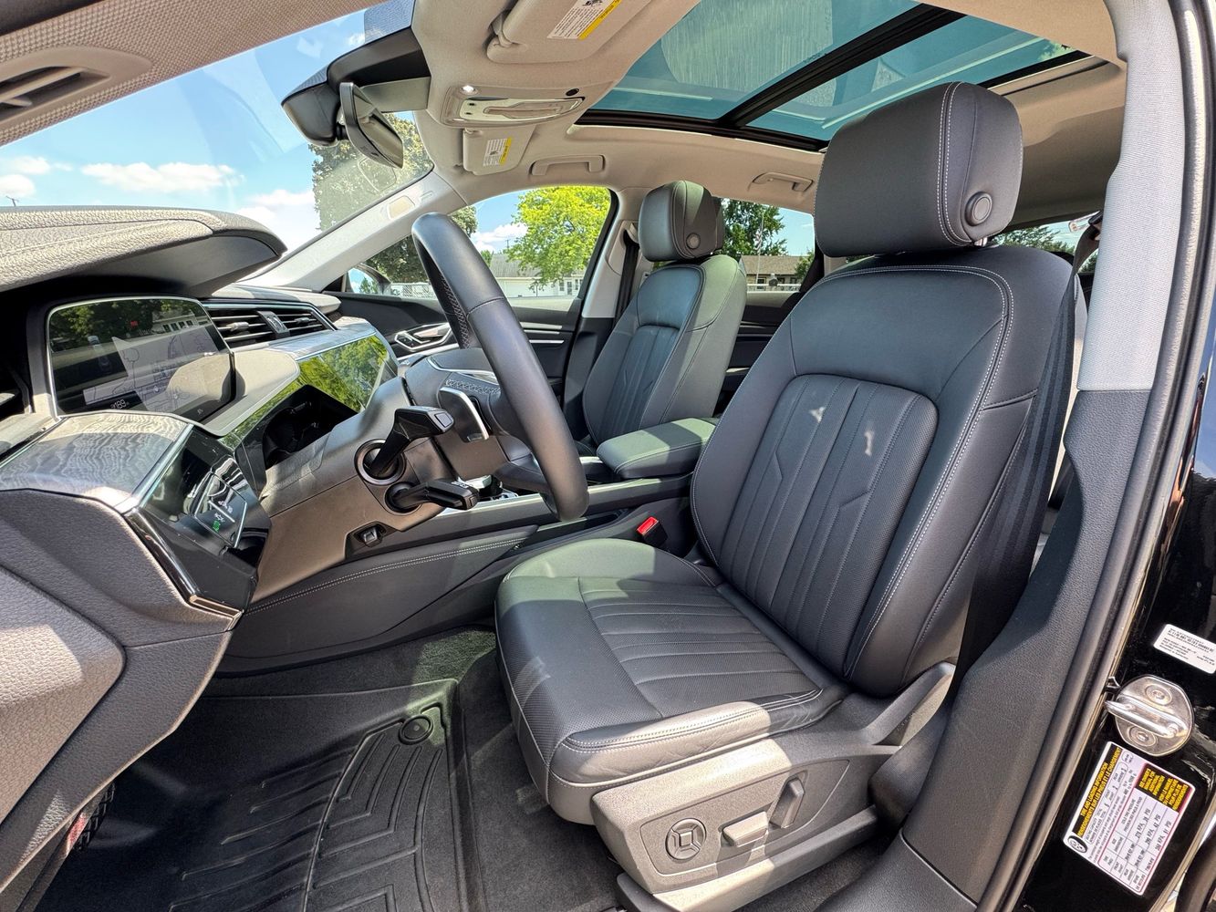 2023 Audi e-tron Premium Plus photo 20