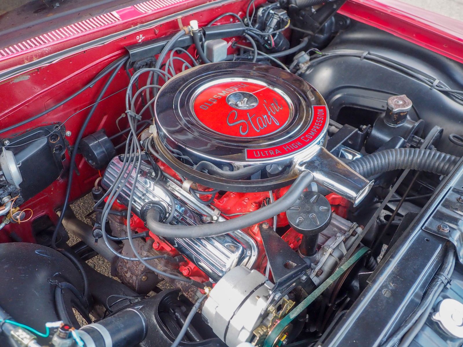 1963 Oldsmobile Starfire 38