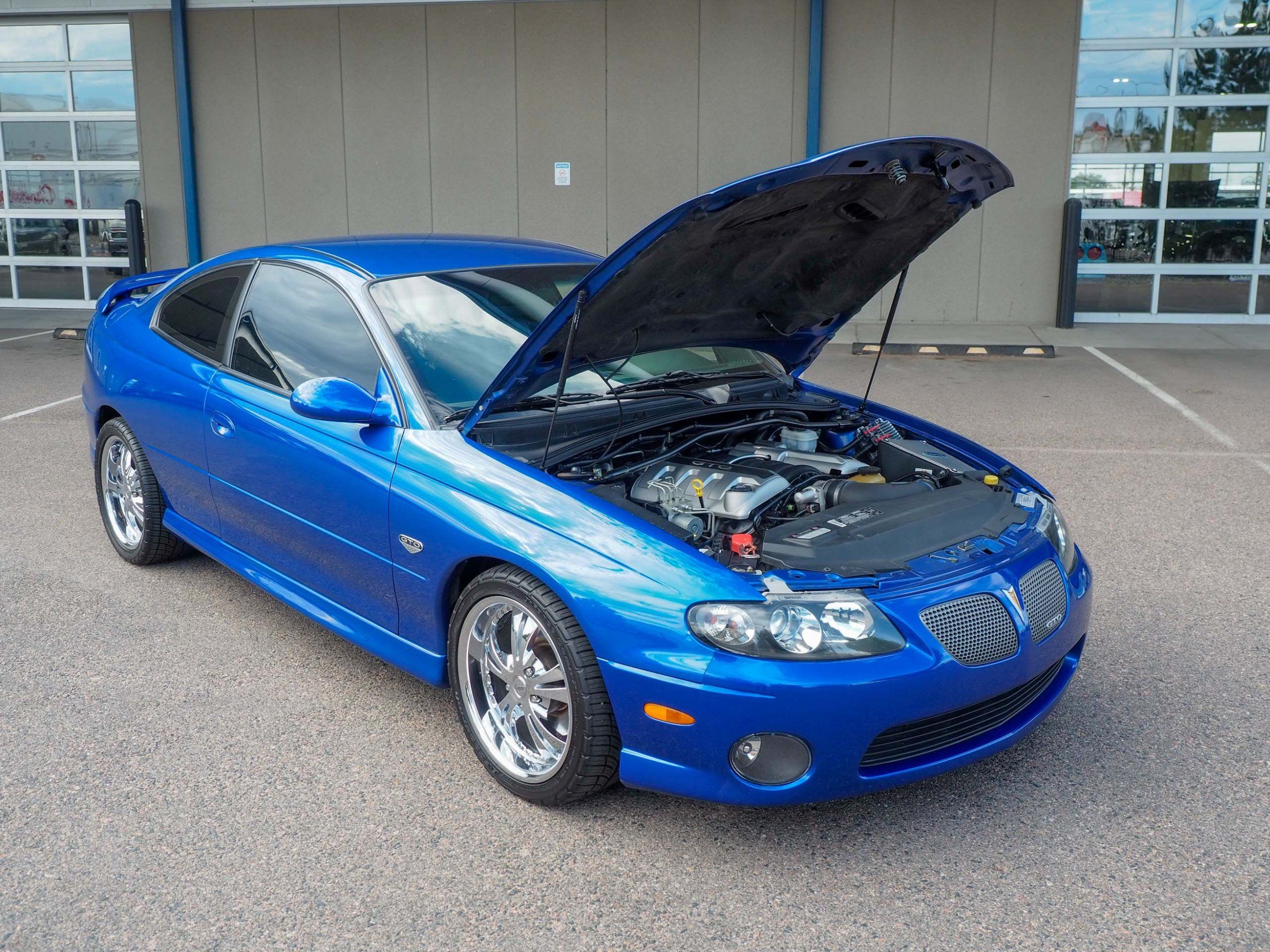 2006 Pontiac GTO Blue 
