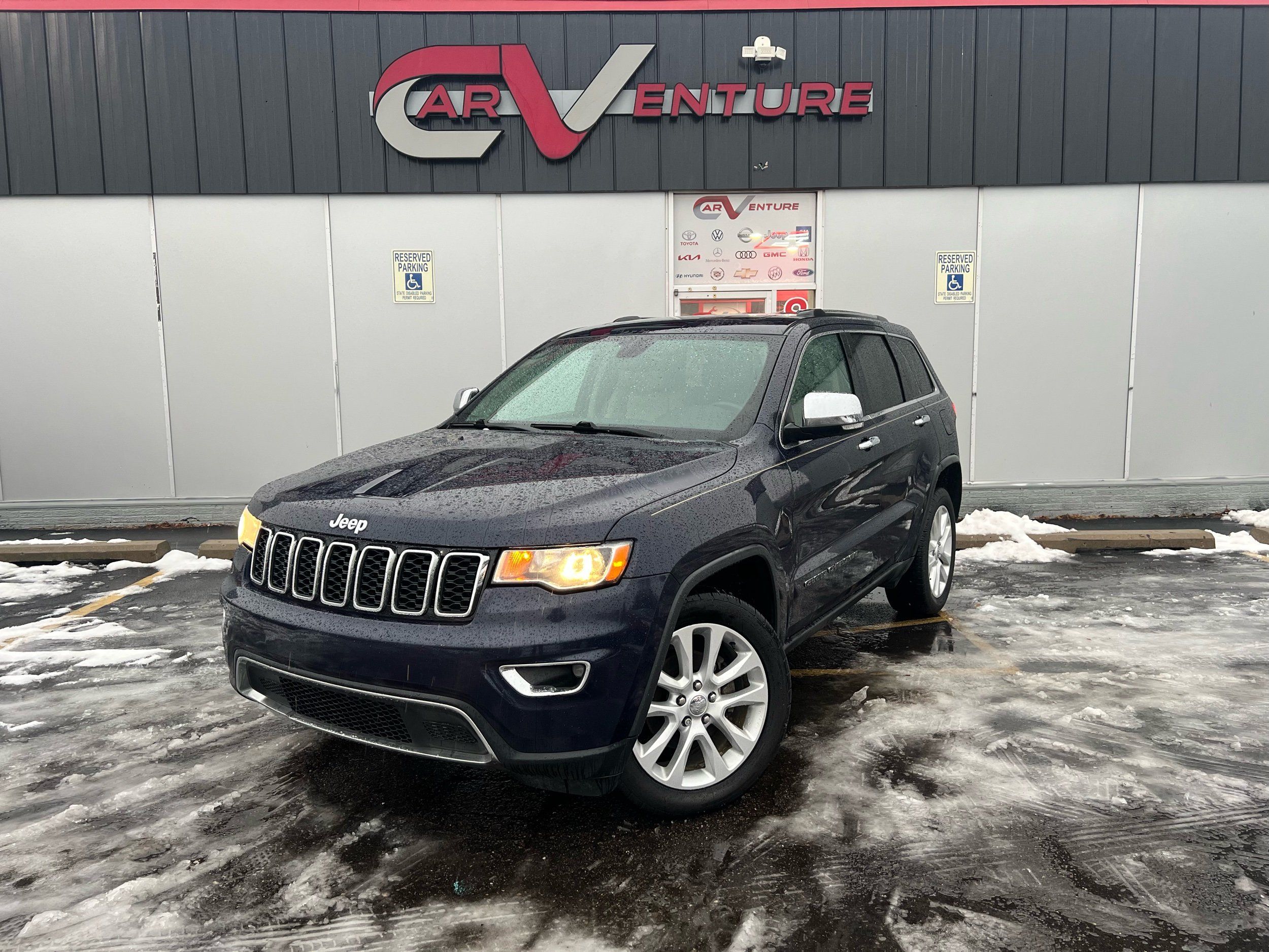 2017 Jeep Grand Cherokee Limited's photo