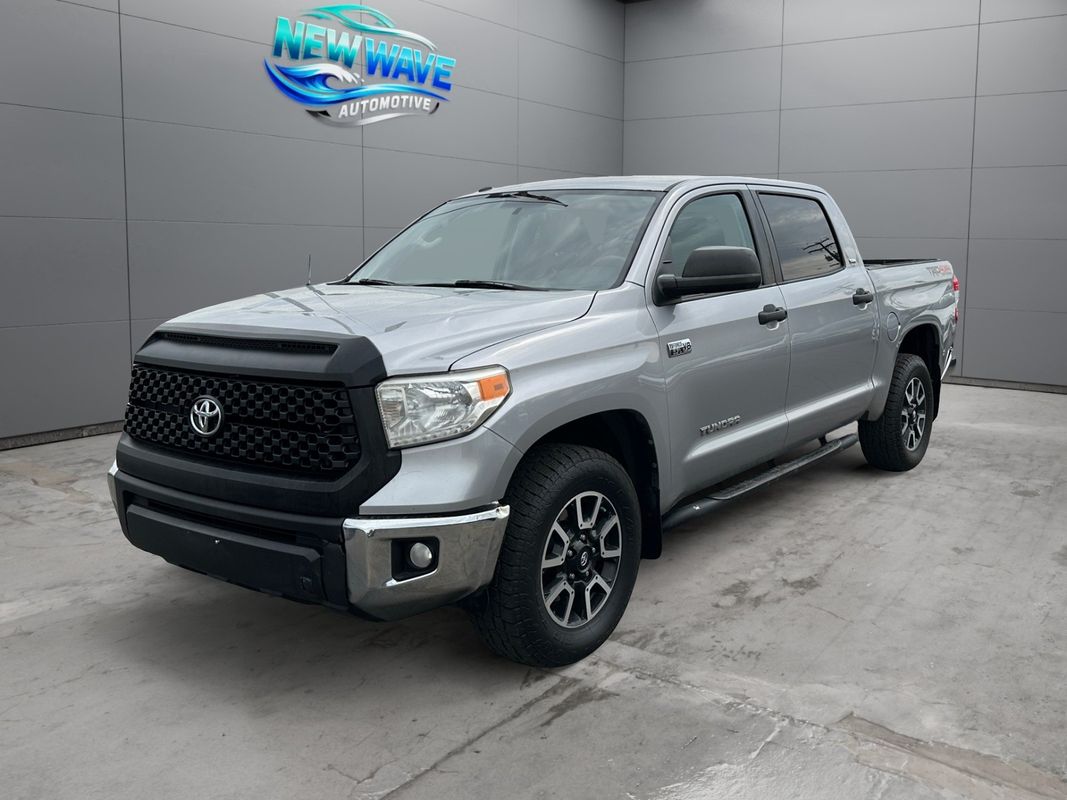 2017 Toyota Tundra SR5/TRD Pro