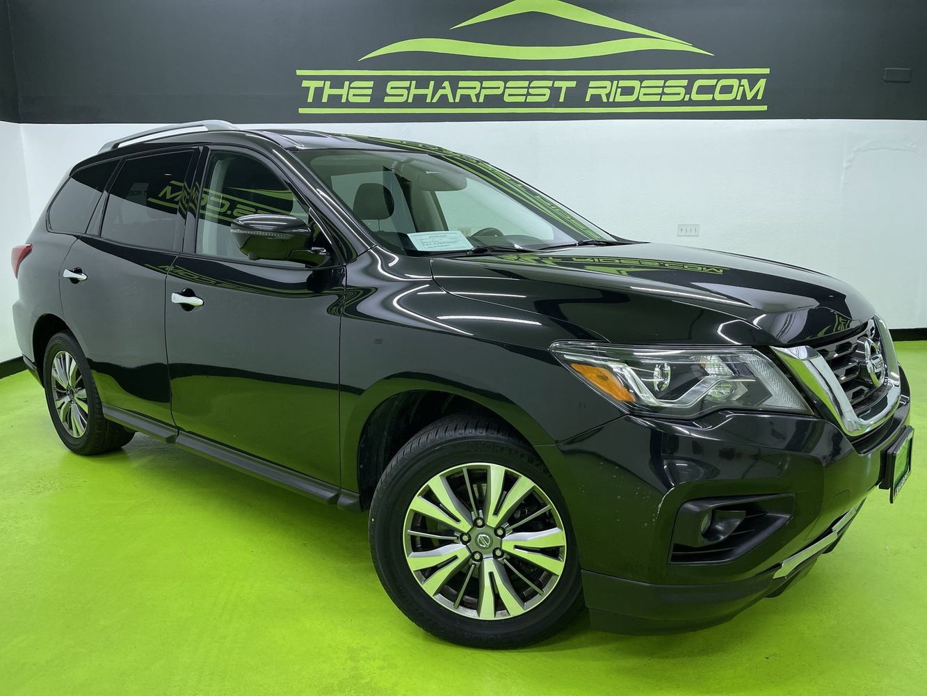 2019 Nissan Pathfinder SL
