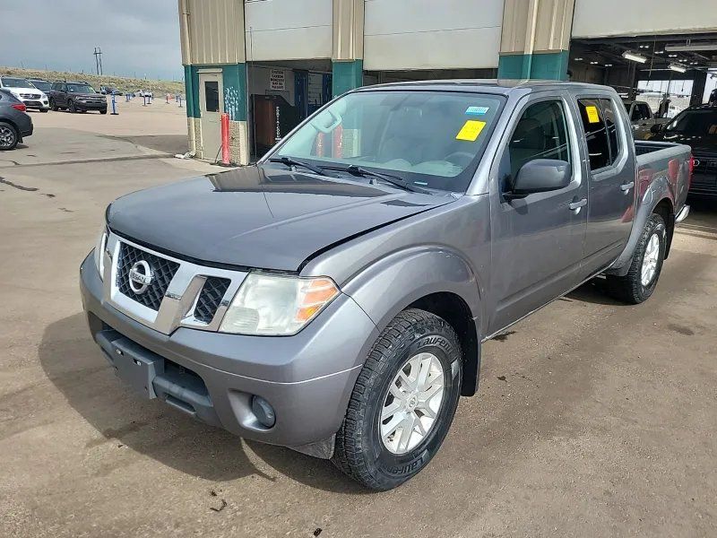Gray 2019 Nissan Frontier SV V6 Crew Cab 4WD Pickup Truck Four-Wheel Drive 5-Speed Automatic