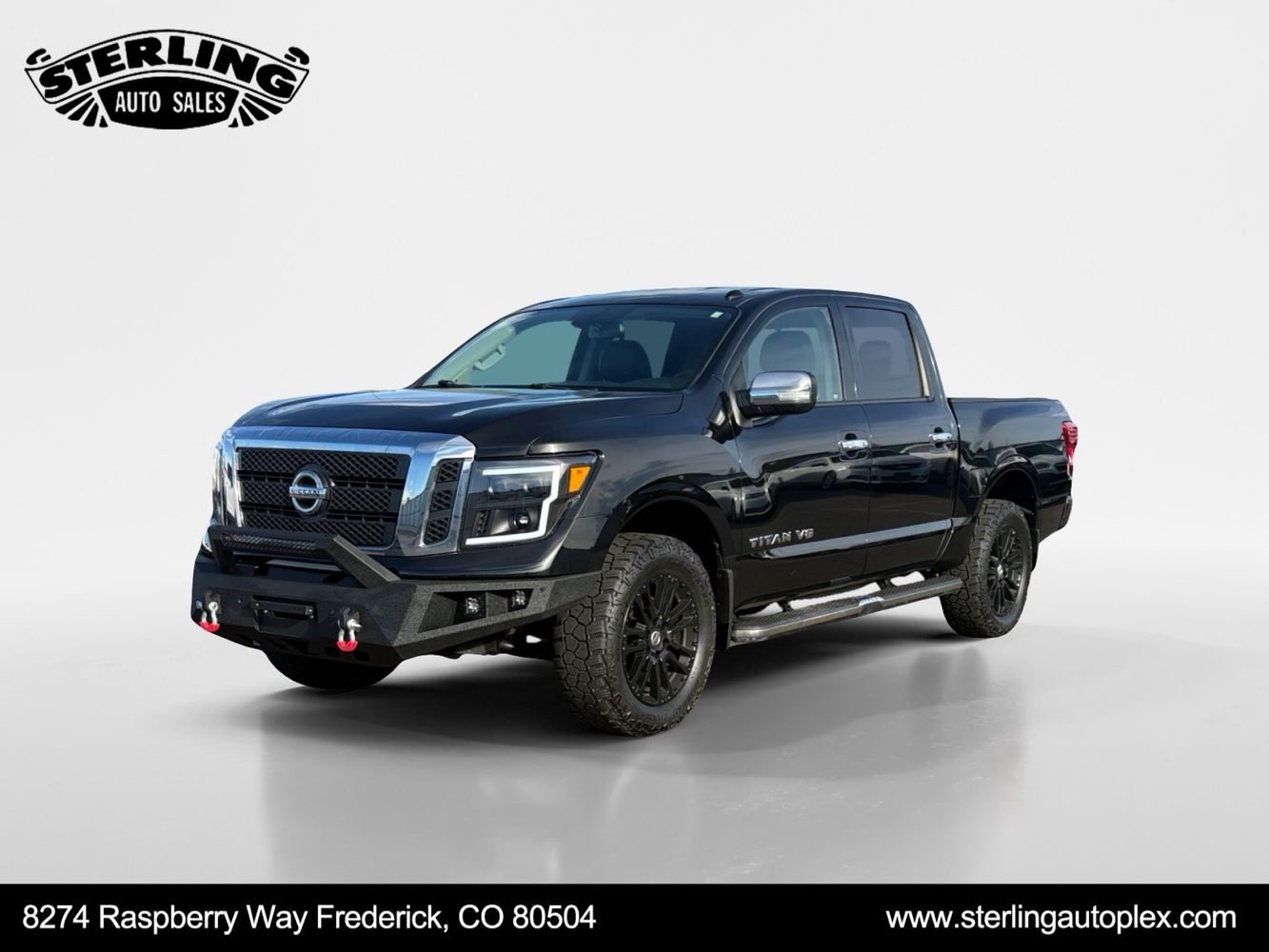 2018 Nissan Titan SL's photo