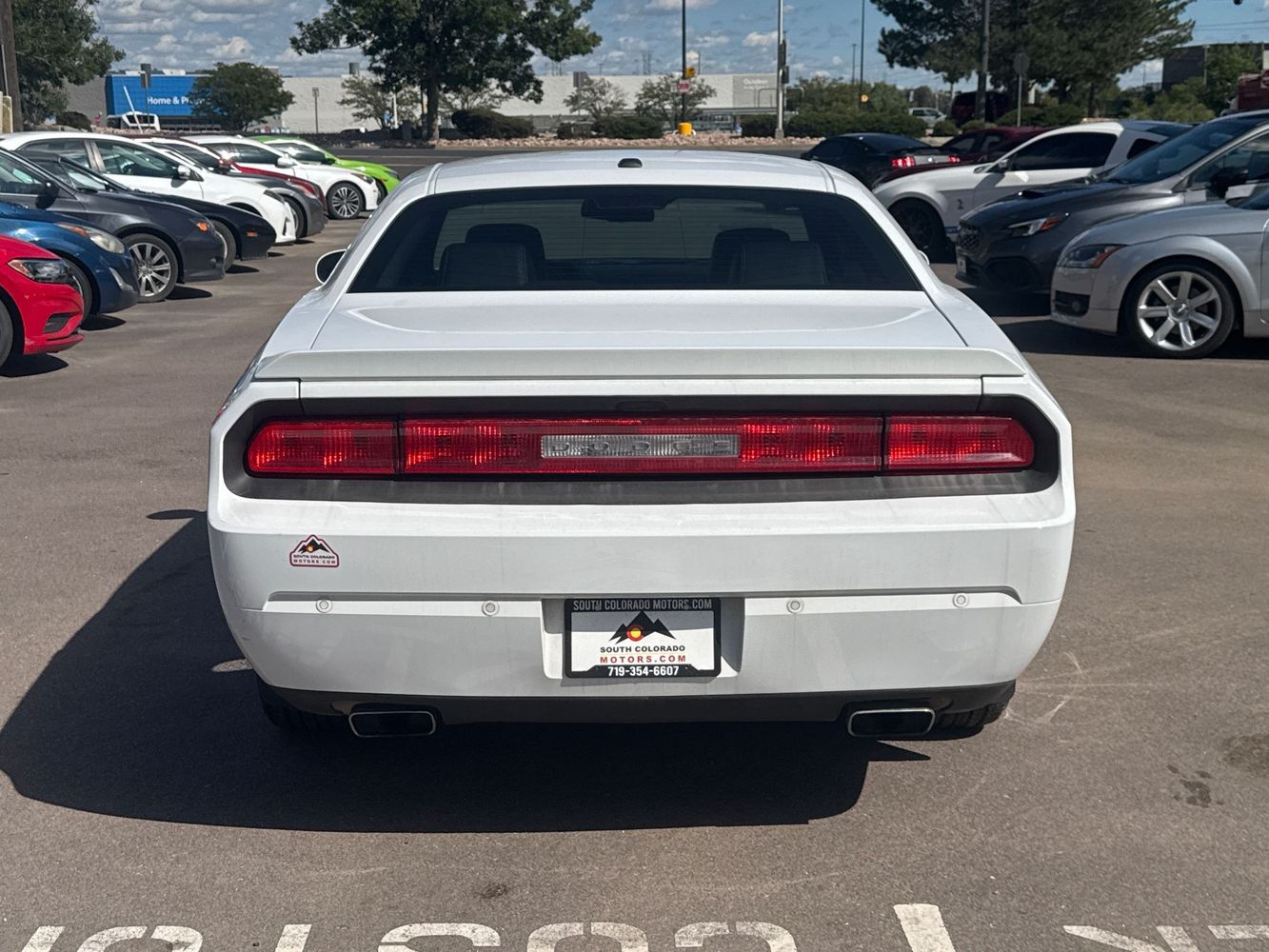2013 Dodge Challenger R/T Plus photo 3
