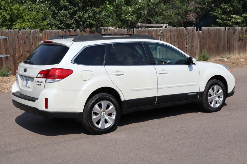 2011 Subaru Outback 3.6R Limited | Victory Motors of Colorado