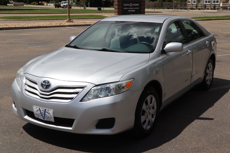 2010 Toyota Camry Photos