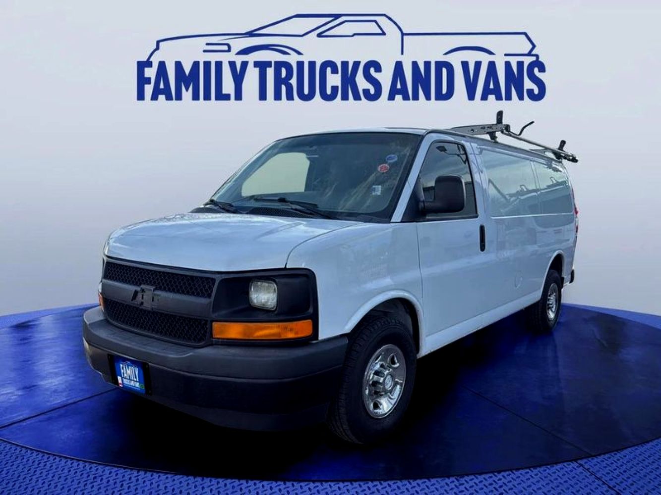 2017 Chevrolet Express Cargo Work Van's photo