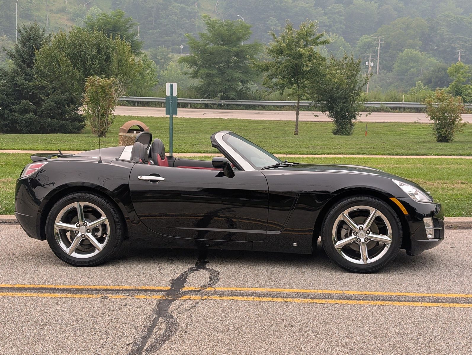 2007 Saturn Sky 4