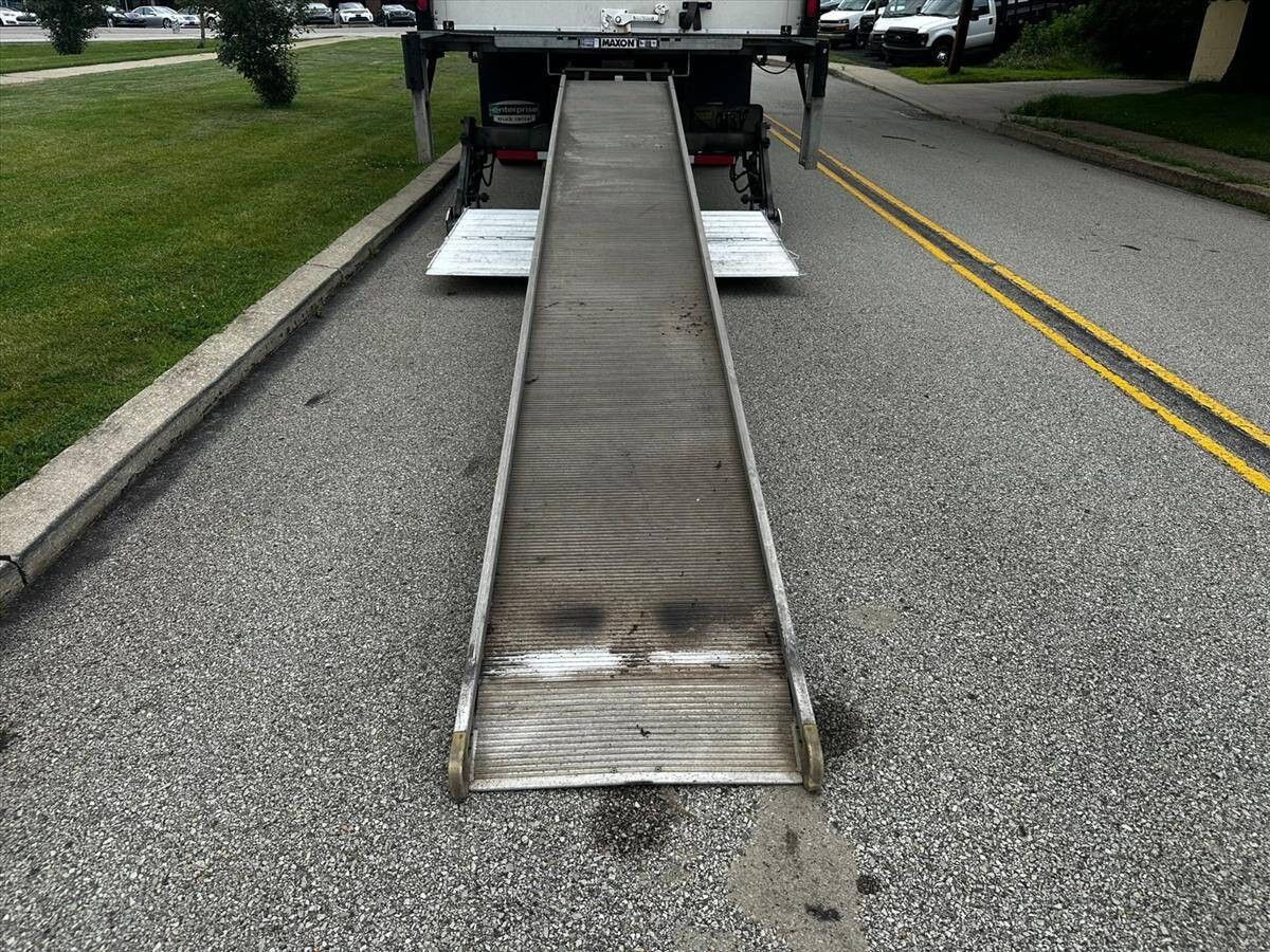 2019 International DuraStar 4300 22