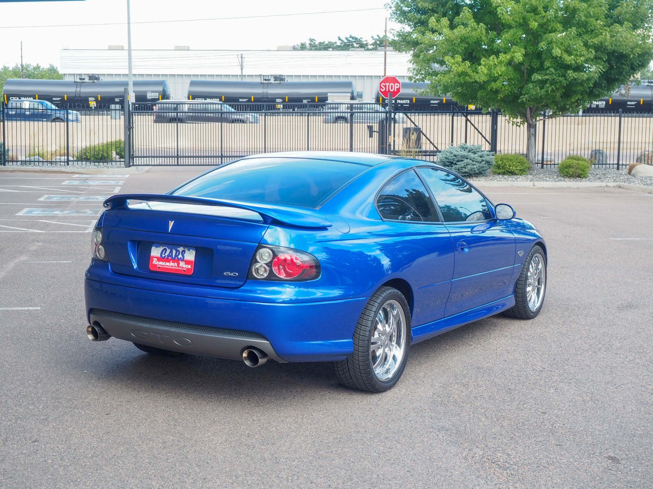 2006 Pontiac GTO Blue 