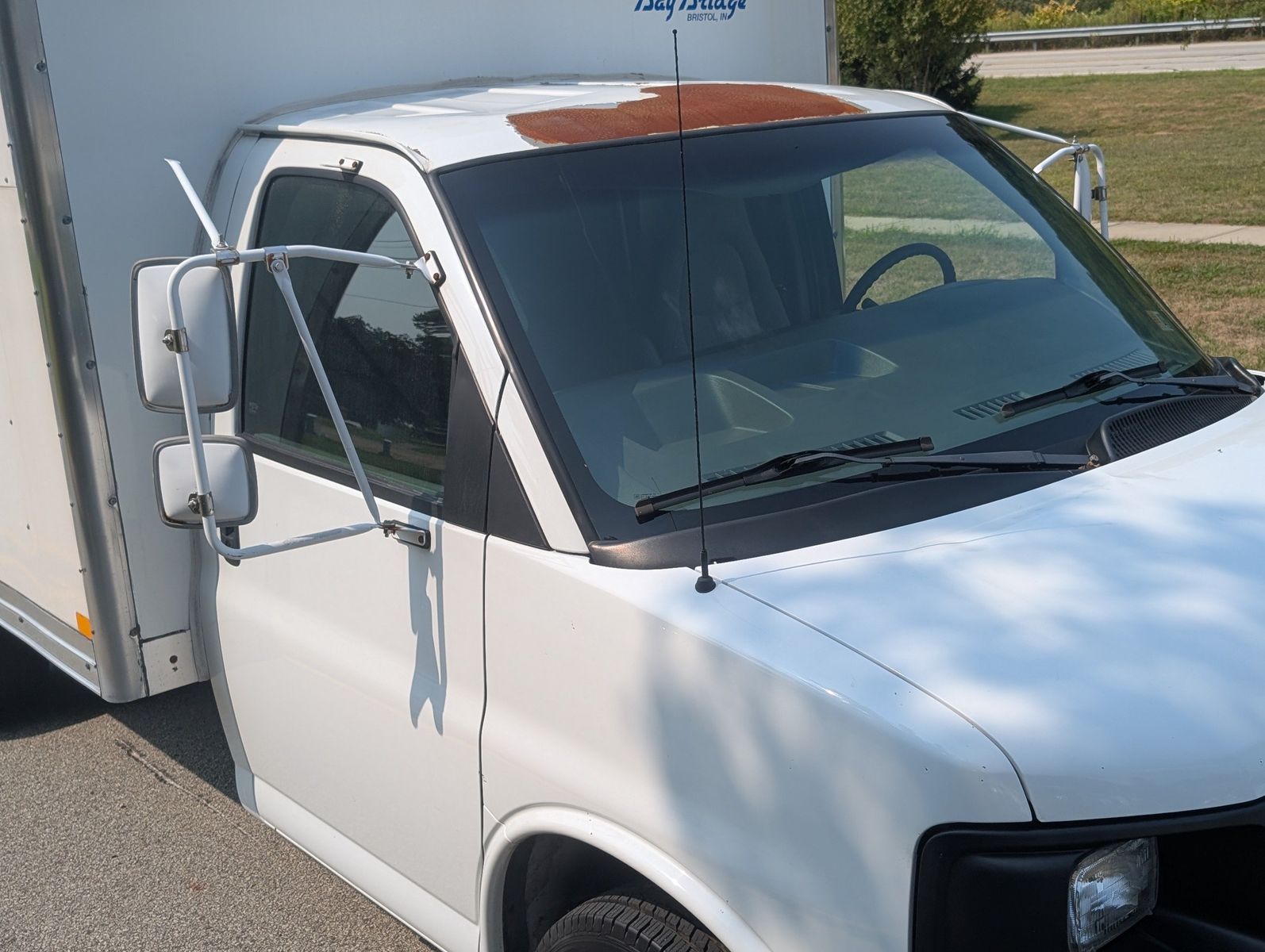 2004 Chevrolet Express Cutaway 14