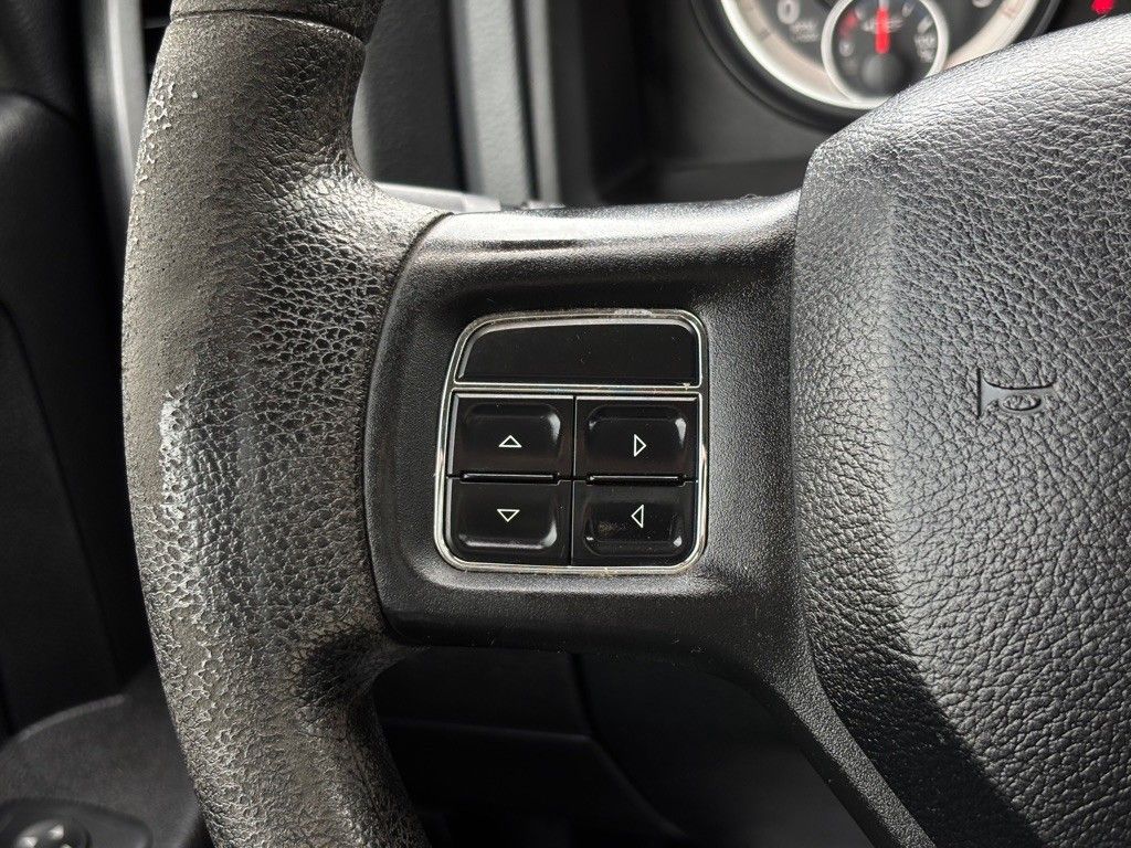 2017 Ram 2500 ST Tradesman photo 36