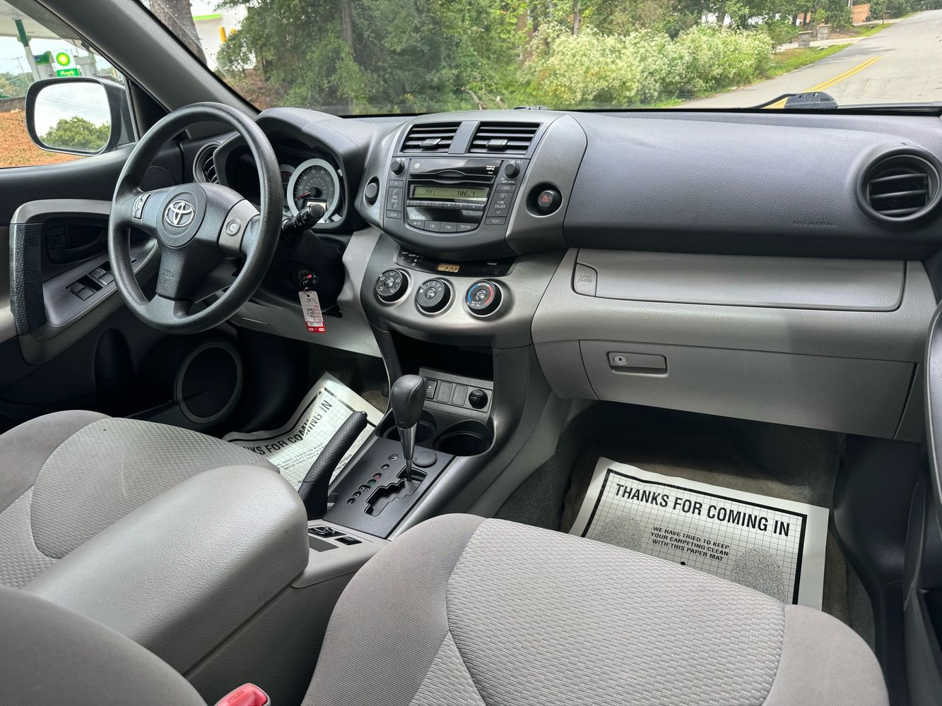 2011 Toyota RAV4 Base photo 18