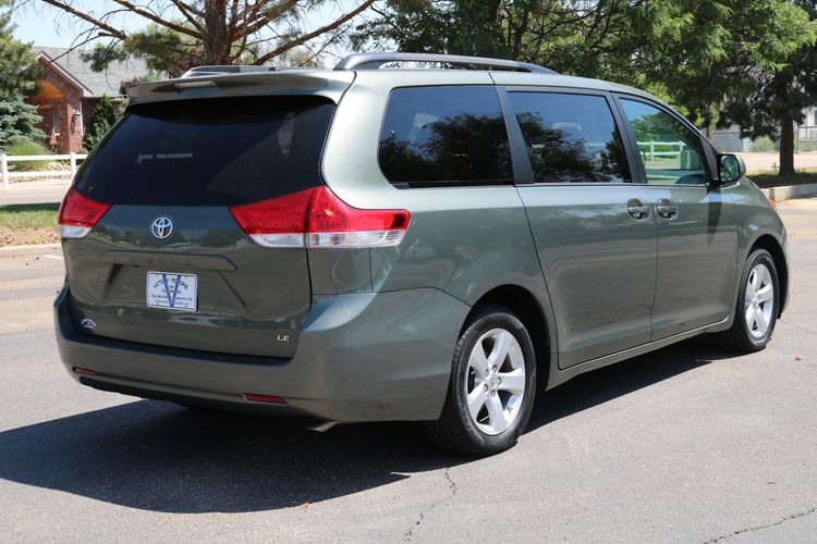 2013 Toyota Sienna LE 8-Passenger | Victory Motors of Colorado