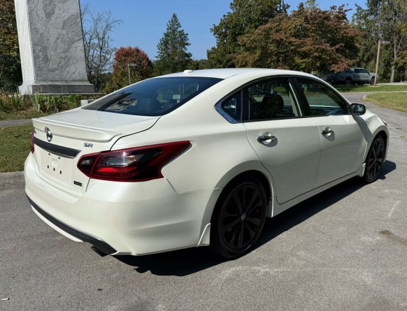 2018 Nissan Altima 2.5 SR photo 6
