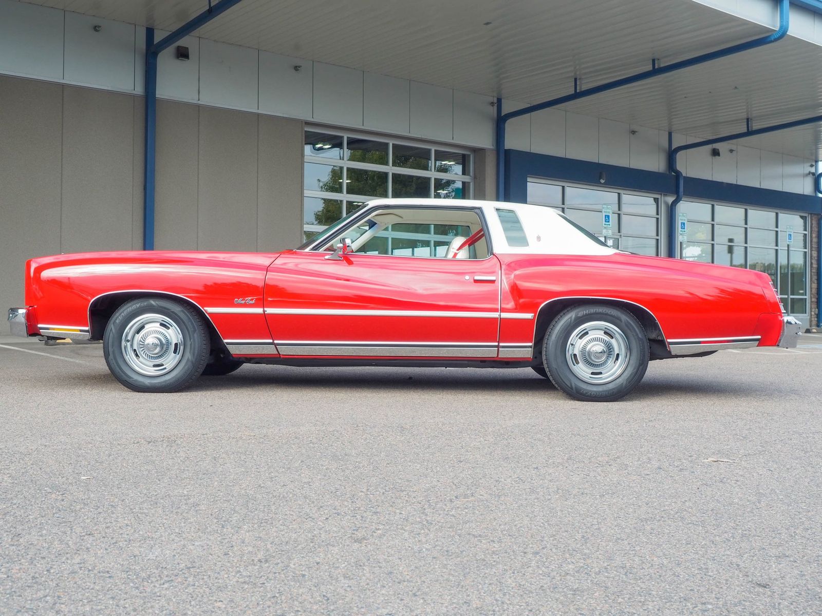 1977 Chevrolet Monte Carlo 12