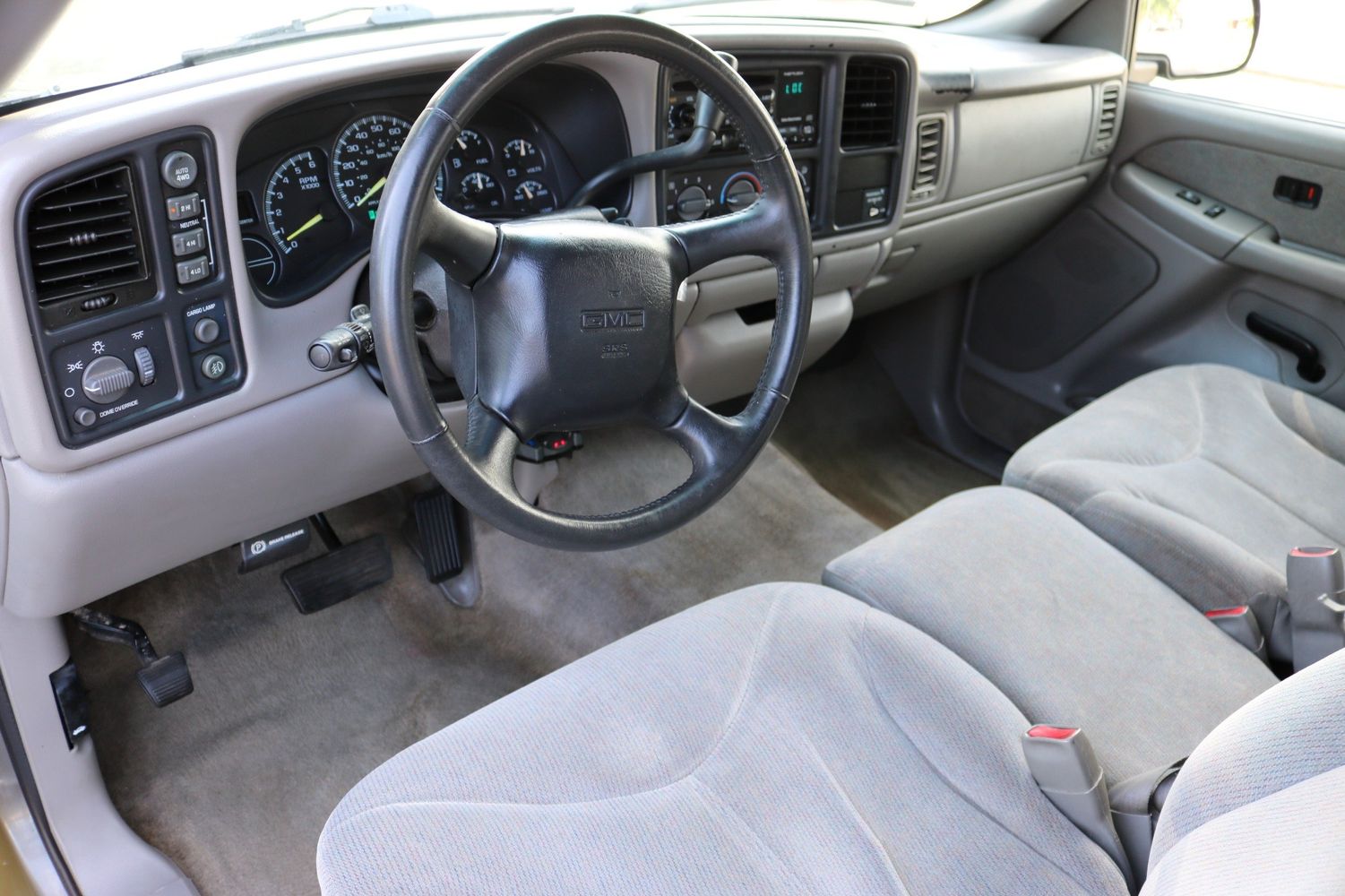 2000 GMC Sierra 1500 SLE | Victory Motors of Colorado