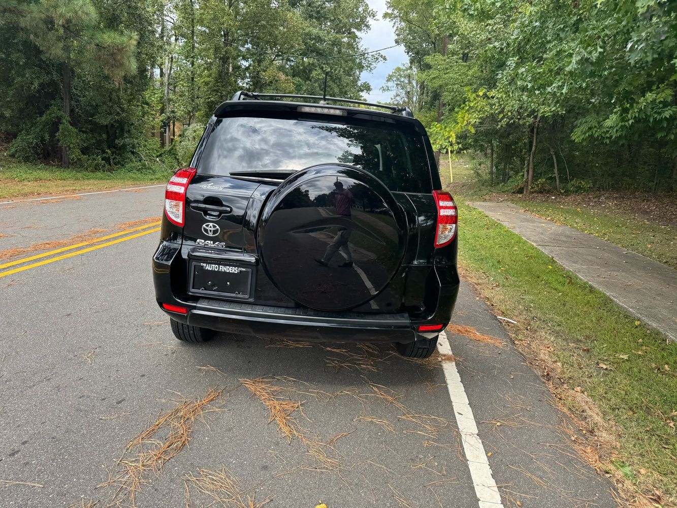 2011 Toyota RAV4 Base photo 9