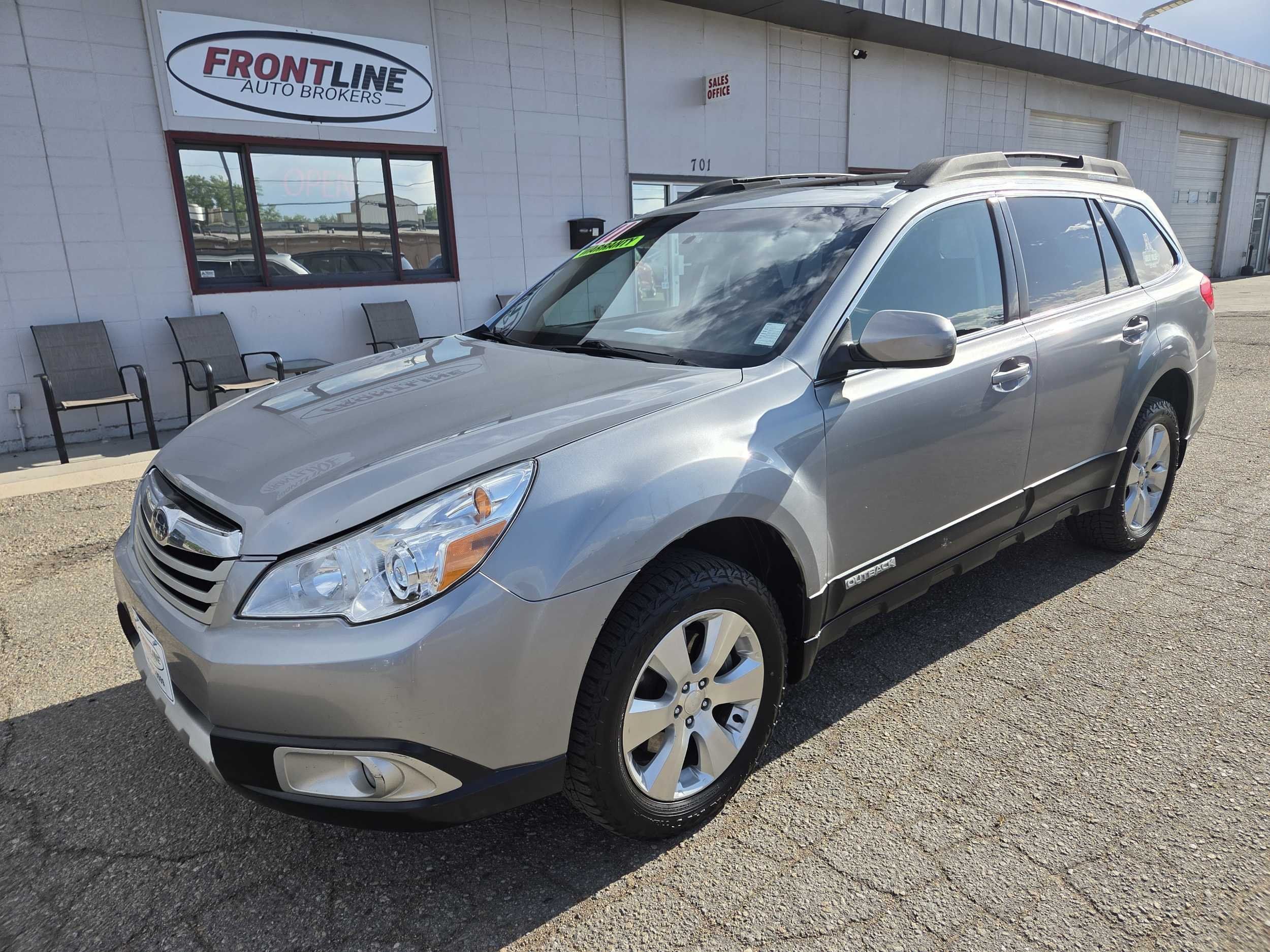 2011 Subaru Outback 3.6R Limited AT's photo