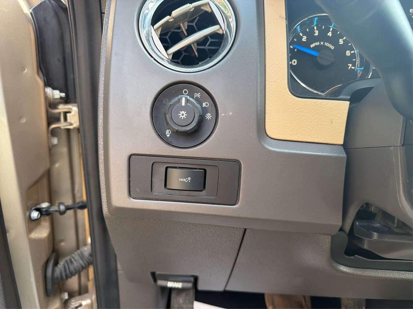 2014 Ford F-150 XLT - Photo 19
