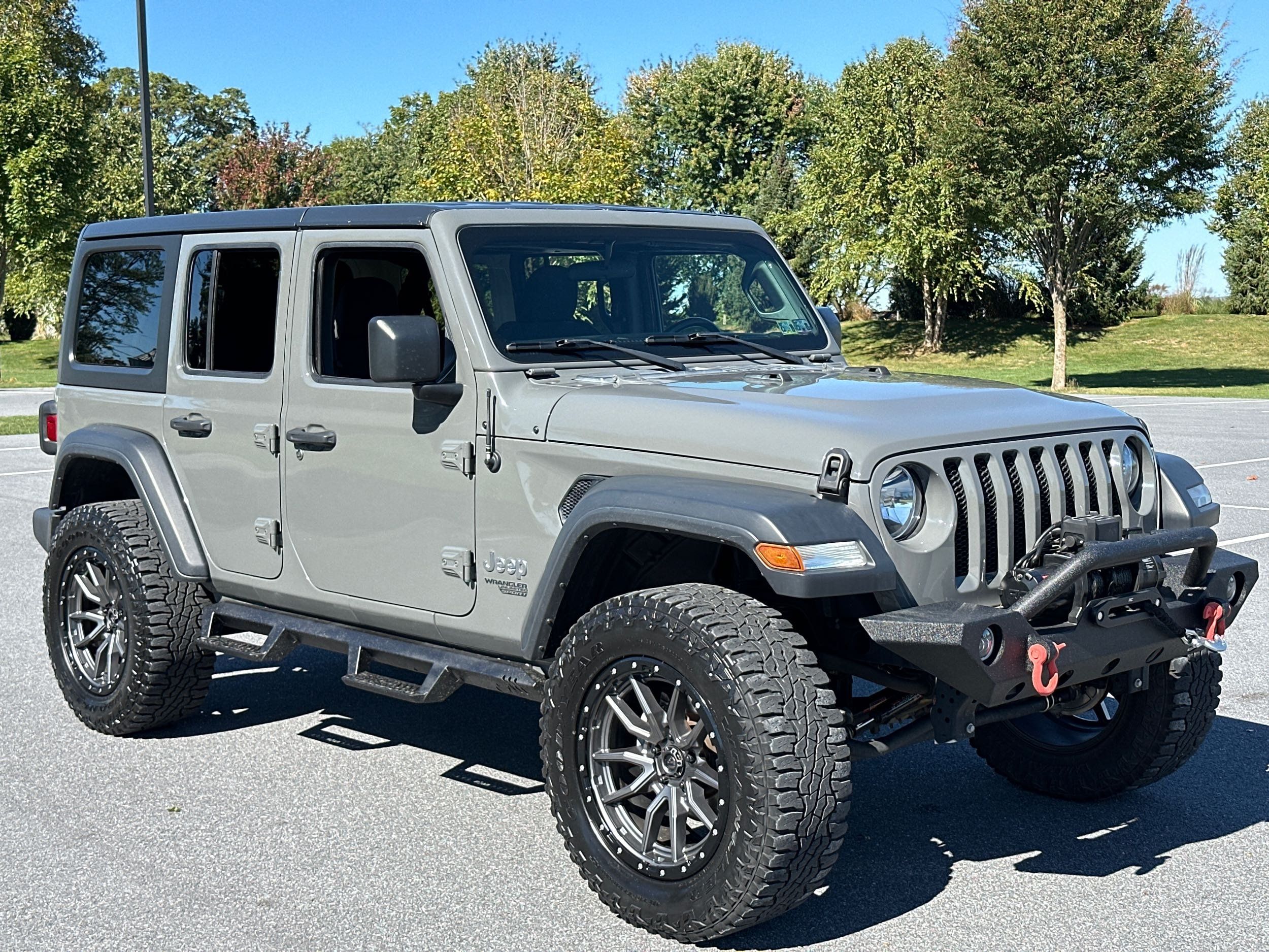 2020 Jeep Wrangler Unlimited Sport S photo 2