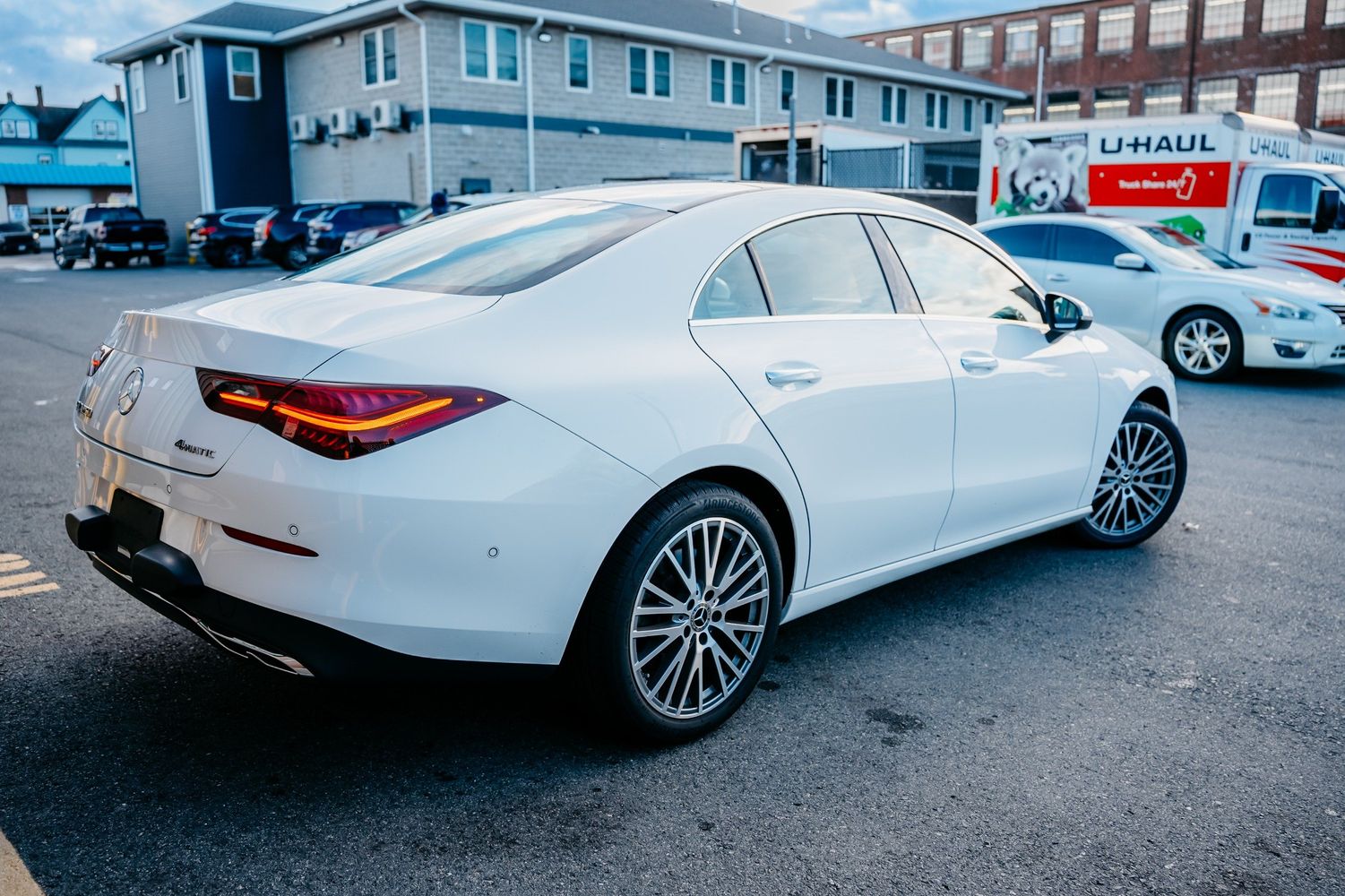 2025 Mercedes Benz CLA 250 4MATIC photo 2