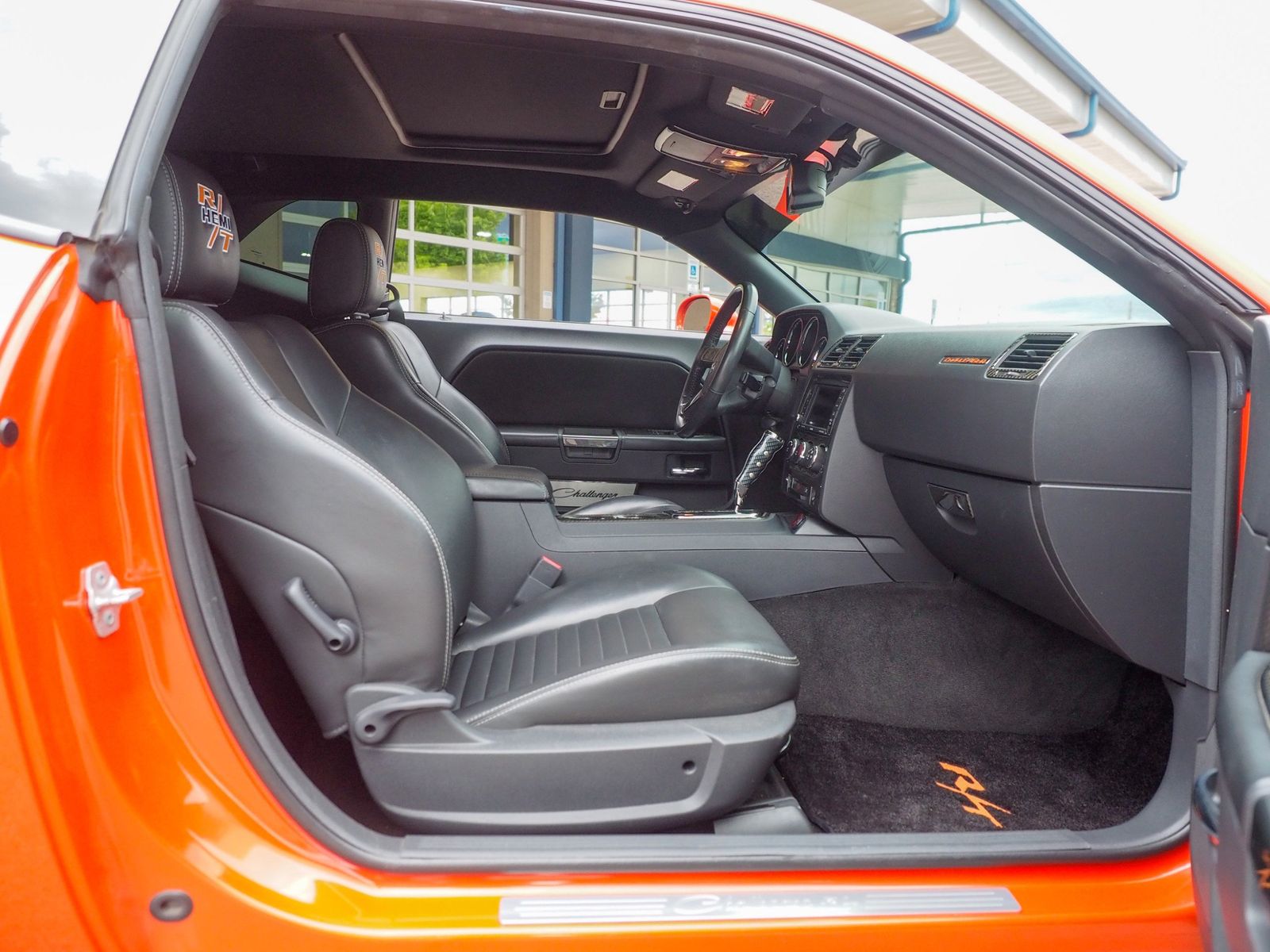 2010 Dodge Challenger 51