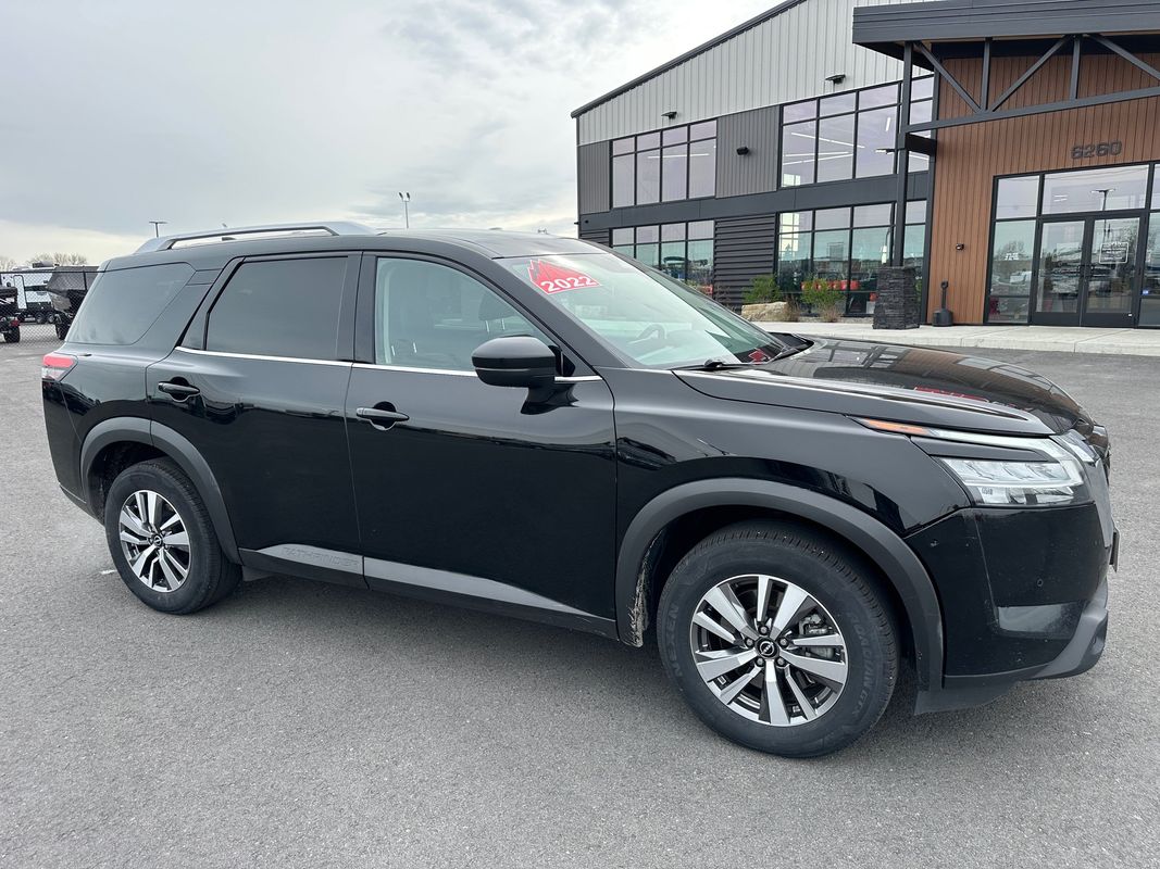 2022 Nissan Pathfinder