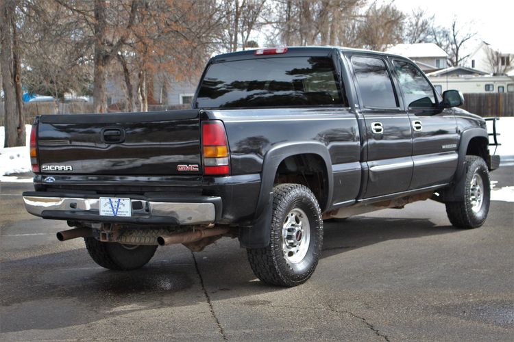 2006 GMC Sierra 2500HD SLT | Victory Motors of Colorado