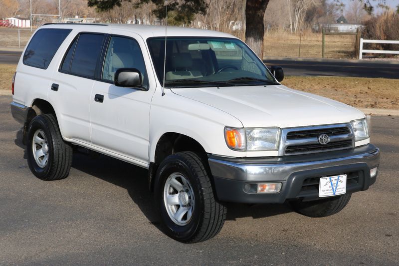 1999 Toyota 4Runner Photos