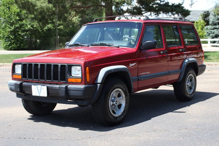 1998 Jeep Cherokee Sport | Victory Motors of Colorado