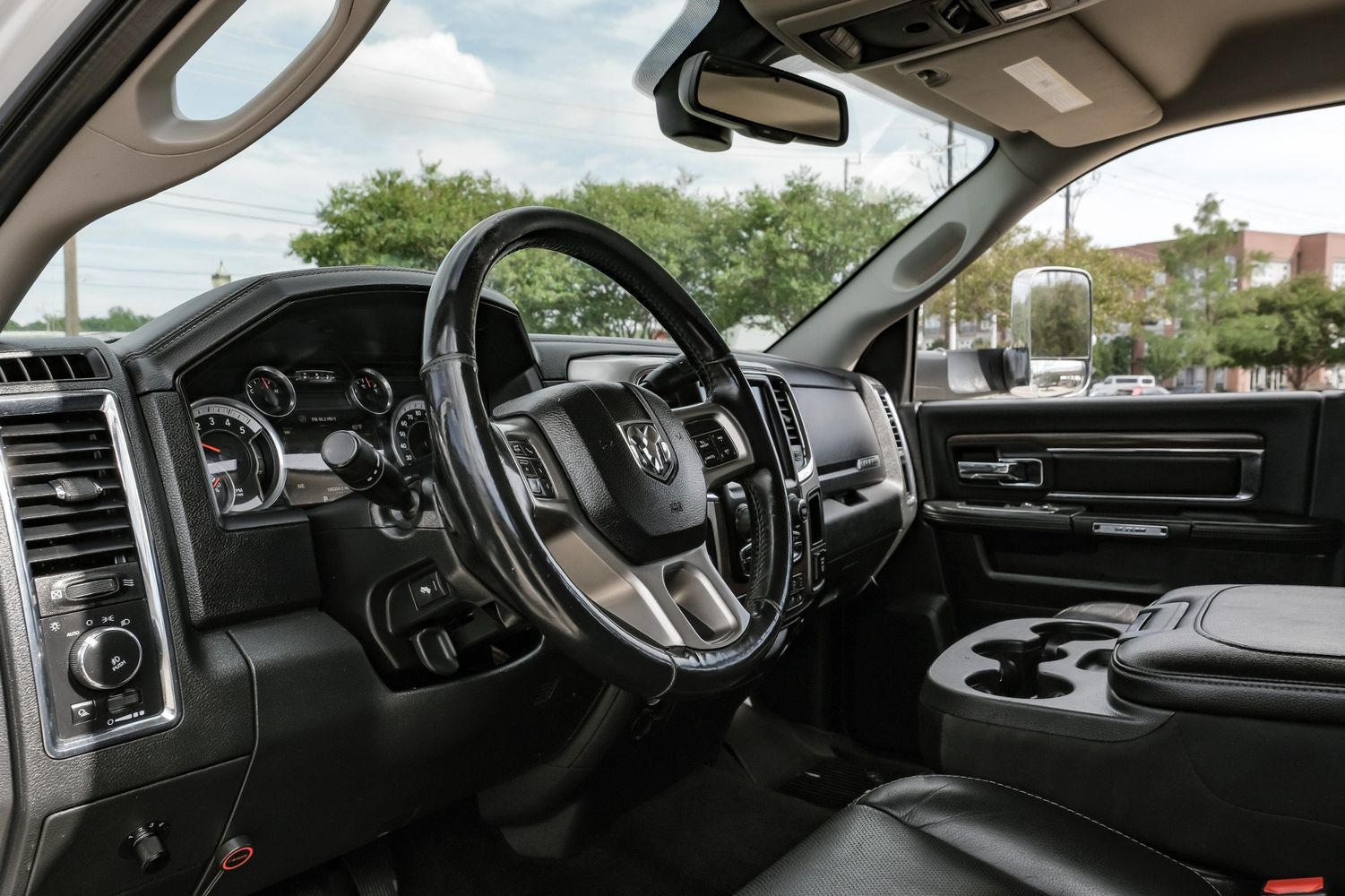 2016 Ram 3500 Laramie photo 49