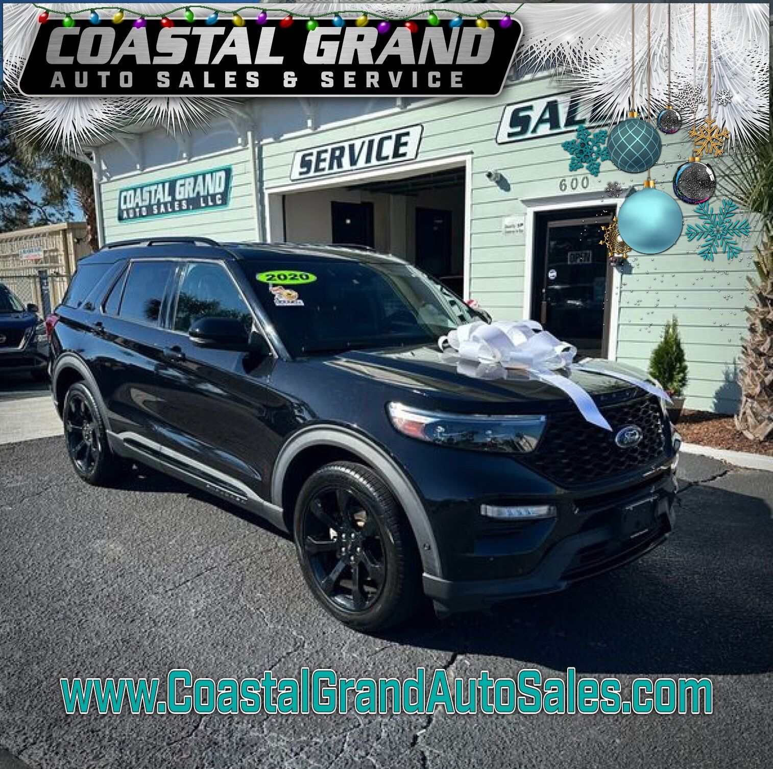 2020 Ford Explorer ST's photo